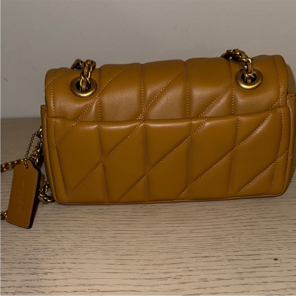 Coach Tabby Shoulder Bag 20 - Picture 3 of 7